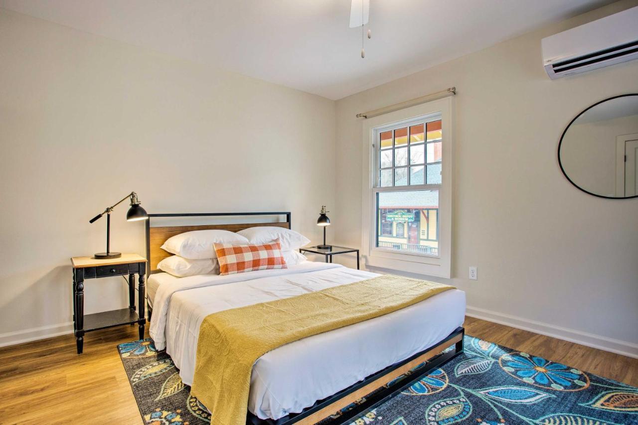 Newly Remodeled Apartment On Main Street In Saluda Bagian luar foto